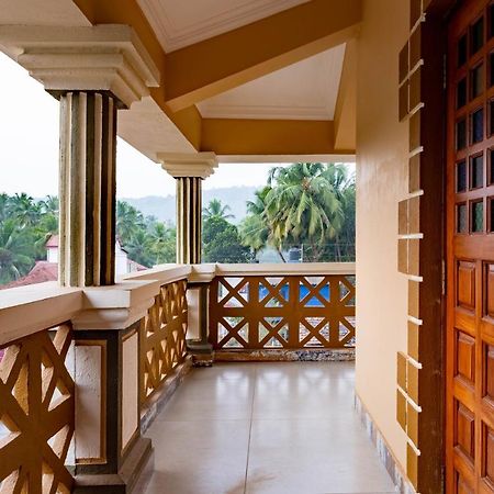 Jm Vista Suites Mapusa Esterno foto